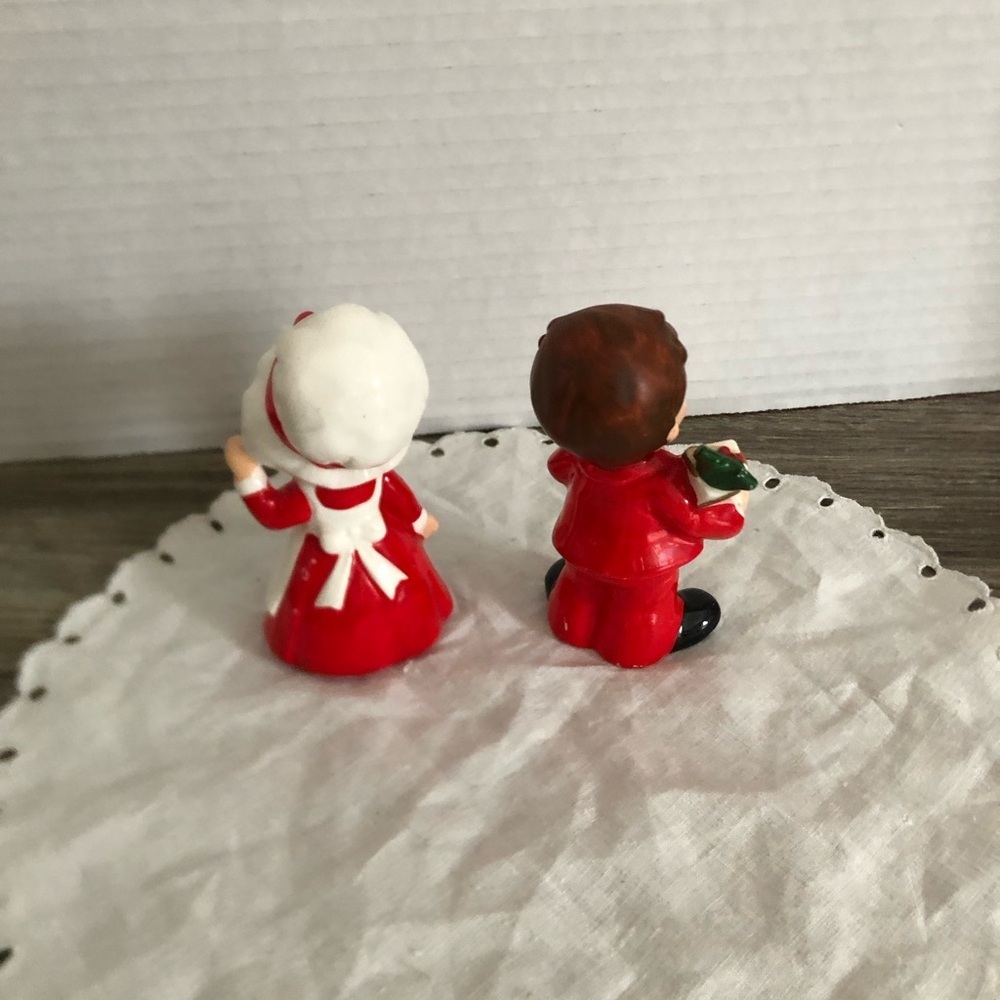 Vtg Inarco Japan Girl and Boy Christmas Figures - Picture 3 of 10